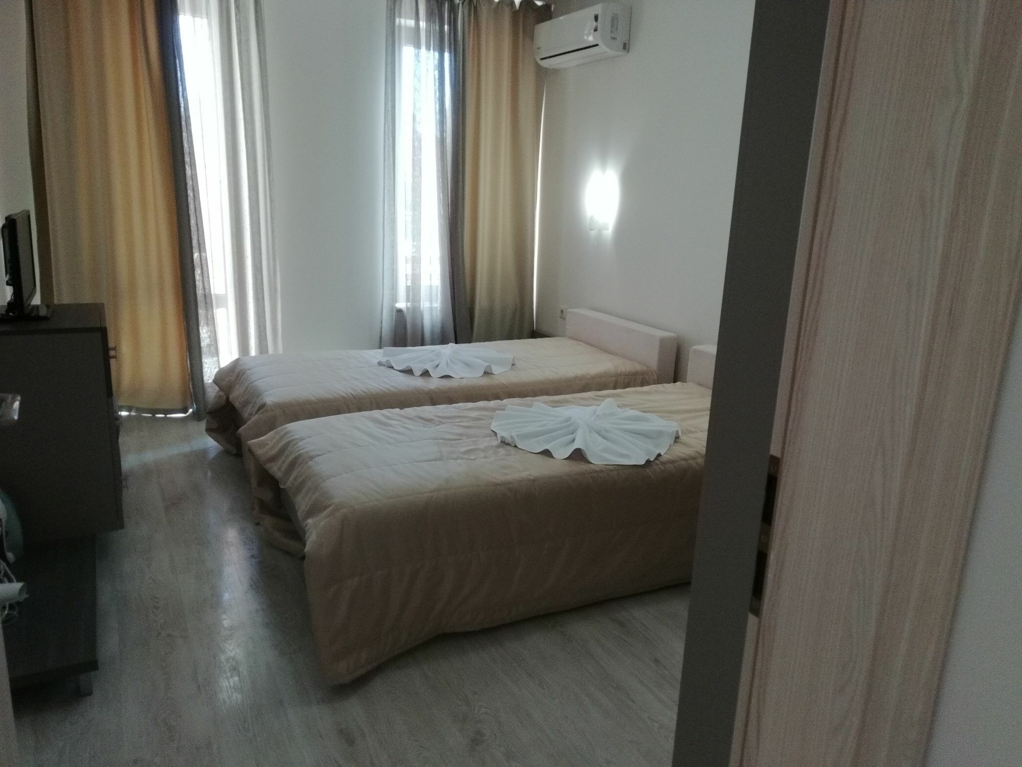 Stardreams Apartments Sveti Vlas Luaran gambar