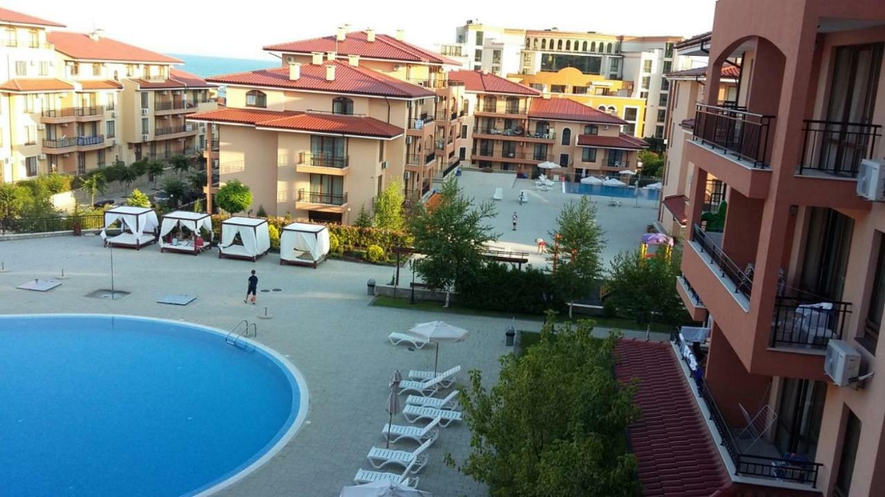 Stardreams Apartments Sveti Vlas Luaran gambar