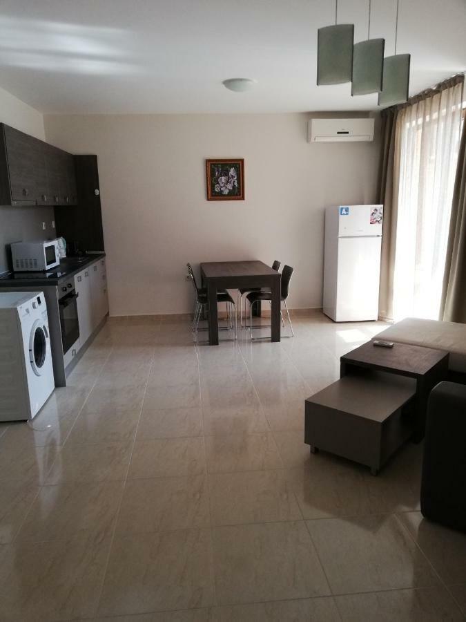 Stardreams Apartments Sveti Vlas Luaran gambar