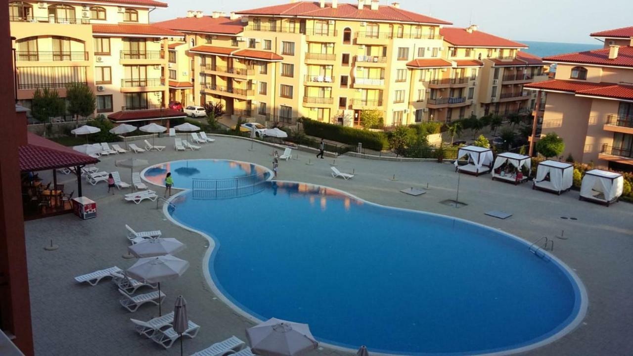 Stardreams Apartments Sveti Vlas Luaran gambar